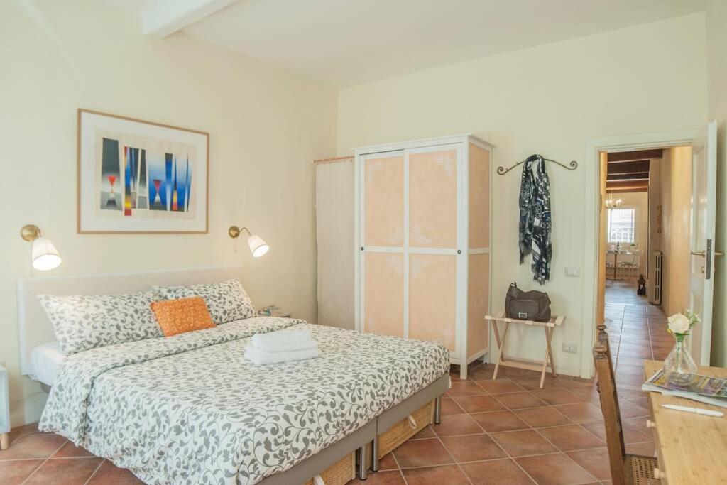 Apartament Cozy Macci flat 4 people near Santa Croce Square Florencja Zewnętrze zdjęcie